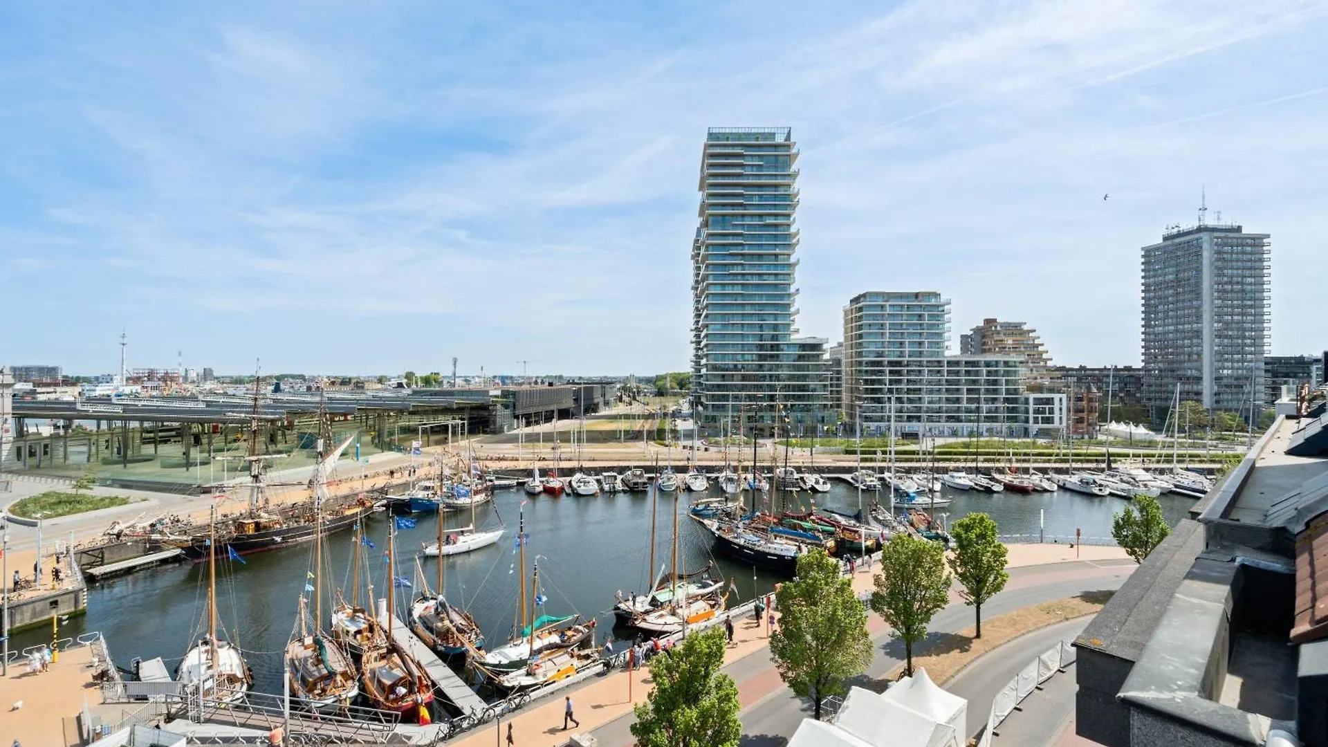 Apartment The Amandine View - Prime Location In Ostend Belgium